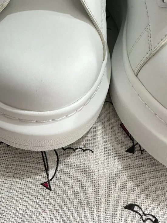 Alexander McQueen Classic Platform White Sneakers - Picture 7 of 12